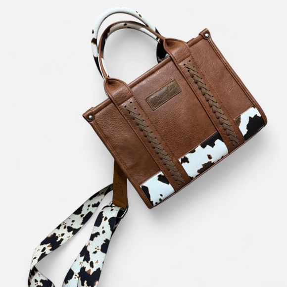 Wrangler Brown and White Satchel - Picture 1 of 3